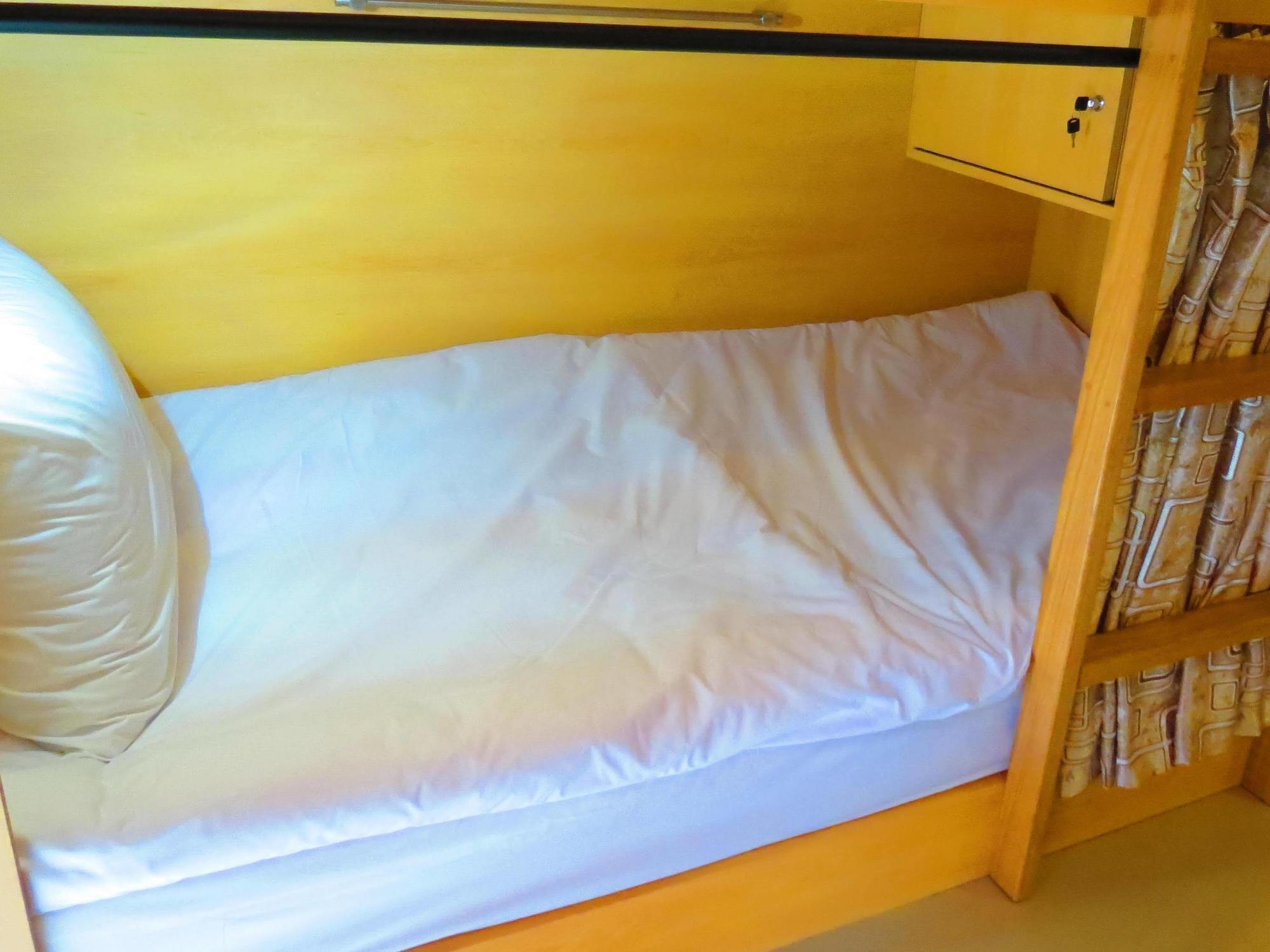 Potae'S House Hostel Chiang Mai Luaran gambar